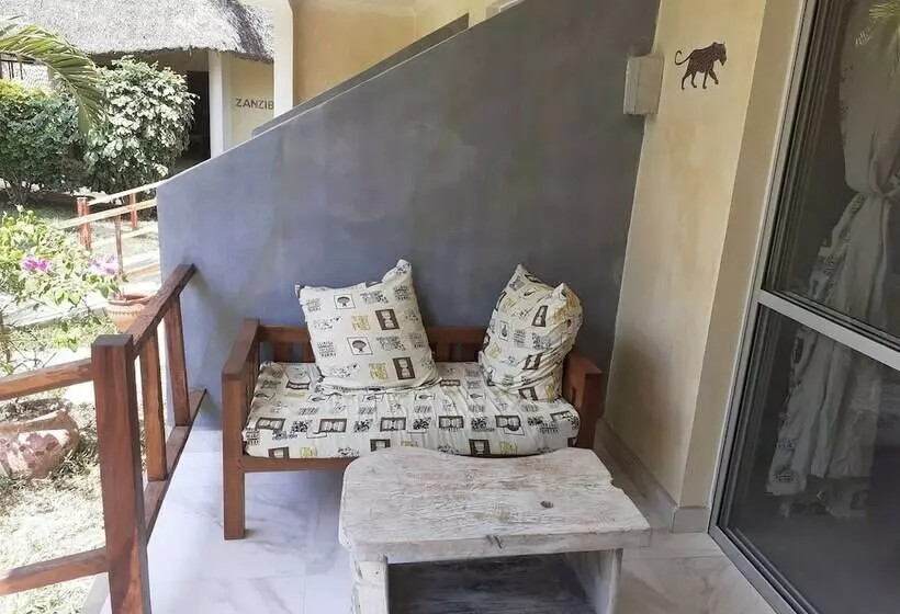 هتل Diani Paradise Villas