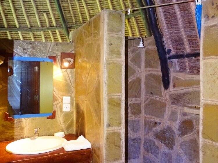 Hotelli Diani Paradise Villas