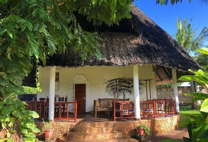 Hotelli Diani Paradise Villas