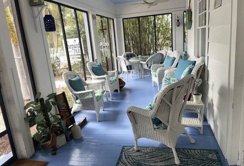 ホテル Inn Shepard's Park