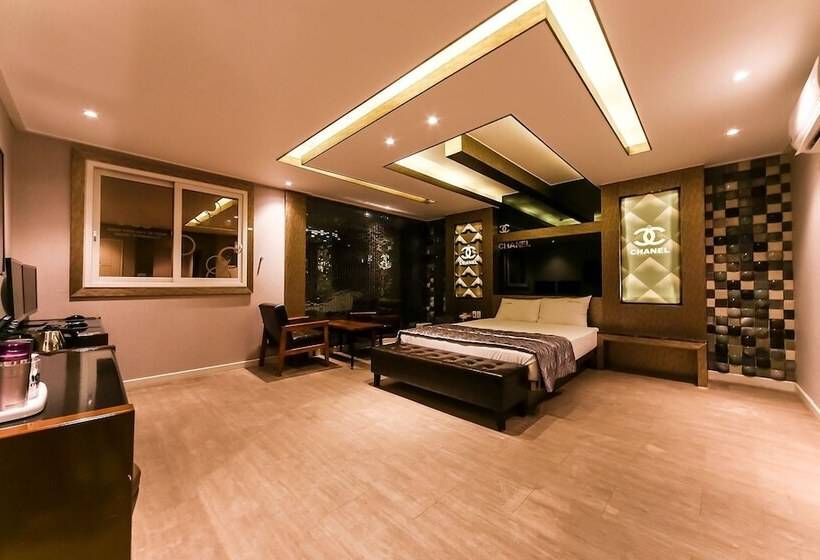 מוטל Daegu Dongdaegu Station 10th Street