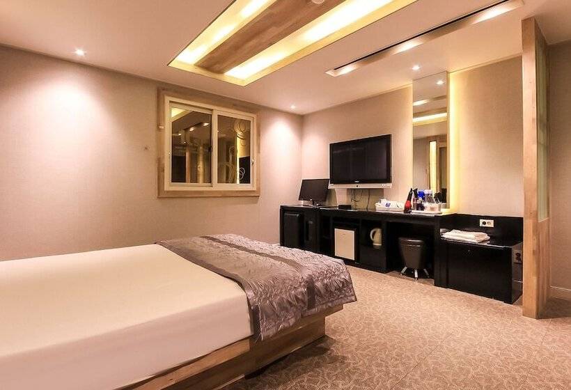 מוטל Daegu Dongdaegu Station 10th Street