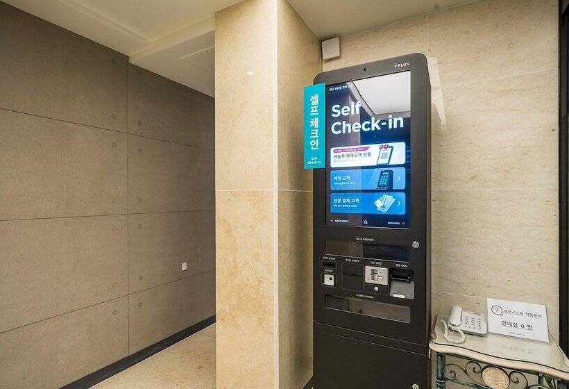 Мотель Daegu Pyeongridong Hotel Ccentum