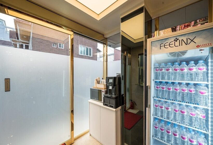 Мотель Daegu Pyeongridong Hotel Ccentum