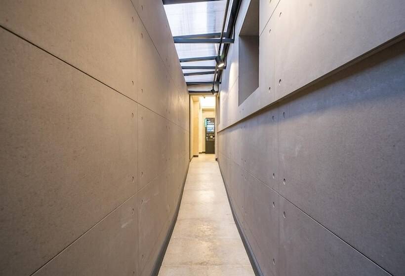 Мотель Daegu Pyeongridong Hotel Ccentum