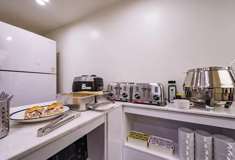 モーテル Daegu Pyeongridong Hotel Ccentum