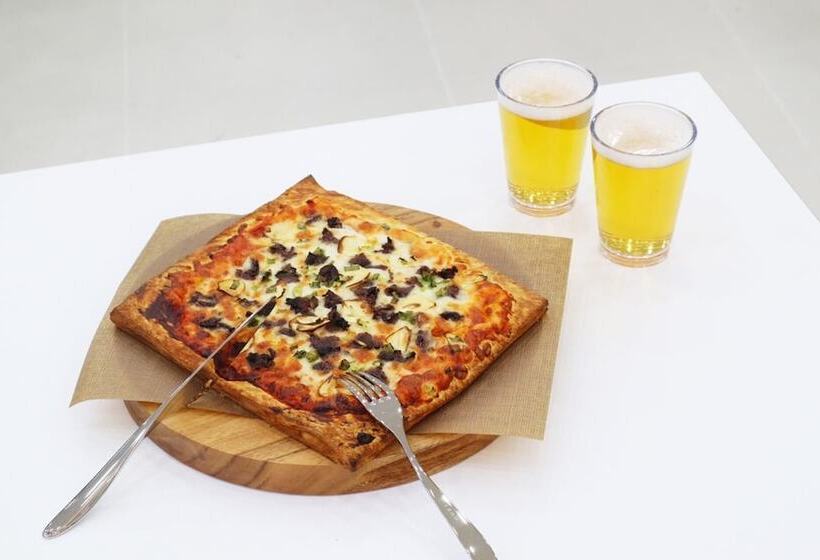 모텔 Daejeon Wolpyeong Hotel Continew