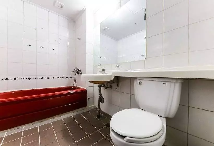 Motelli Daejeon Yuseong Hotel 141