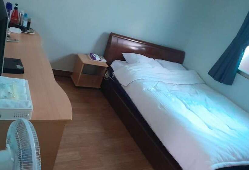 مُتل Ulsan Samsan River