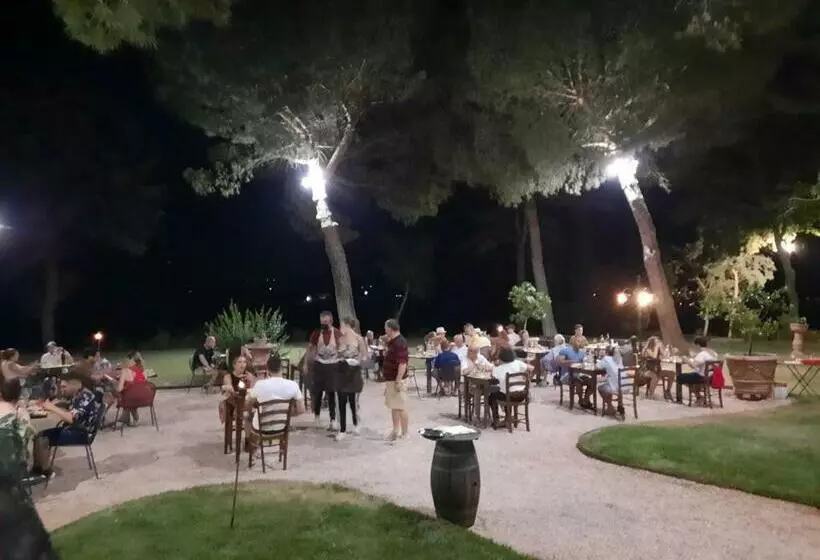هتل Agriturismo Il Greppo