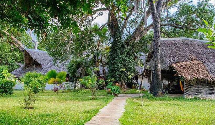 هتل Mikoko Cove Ecolodge