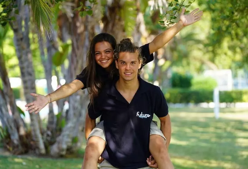 Hotelli Futura Club Itaca Nausicaa