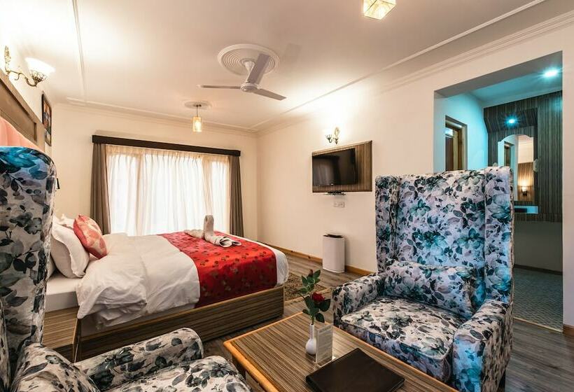 ホテル Sangaylay Palace