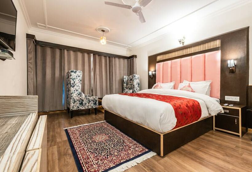 ホテル Sangaylay Palace