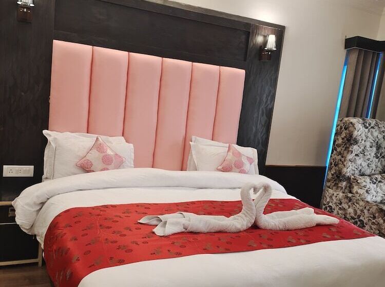 ホテル Sangaylay Palace