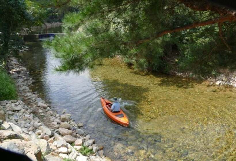 فندق Sangju Yeoyurounhwangtojib Pensyeon