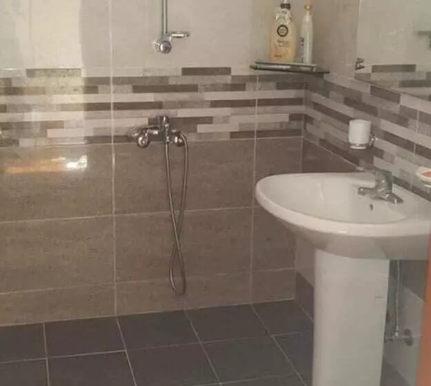 Hotelli Sangju Yeoyurounhwangtojib Pensyeon