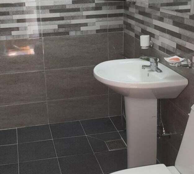 فندق Sangju Yeoyurounhwangtojib Pensyeon