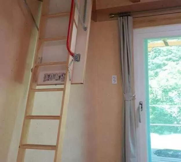 Hotelli Sangju Yeoyurounhwangtojib Pensyeon