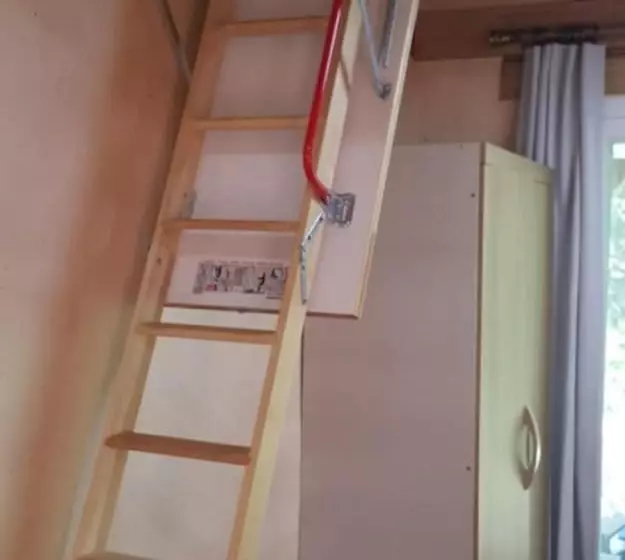 Hotelli Sangju Yeoyurounhwangtojib Pensyeon