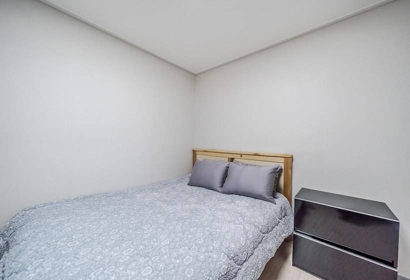 Hotel Tongyoung Sagaejeol Pension