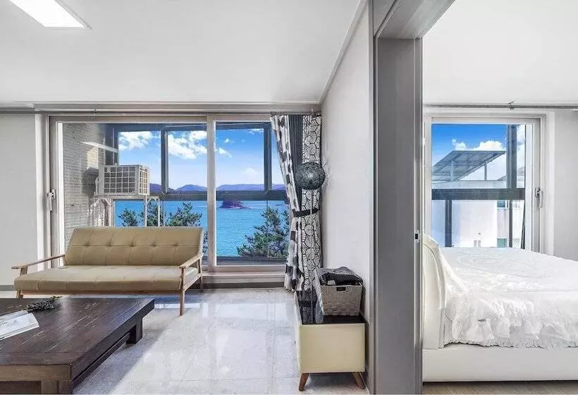 Hotelli Tongyoung Sagaejeol Pension