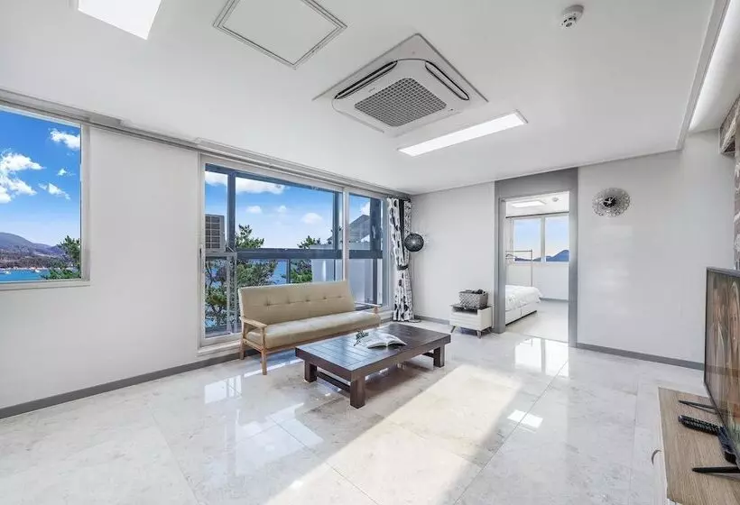 Hotelli Tongyoung Sagaejeol Pension