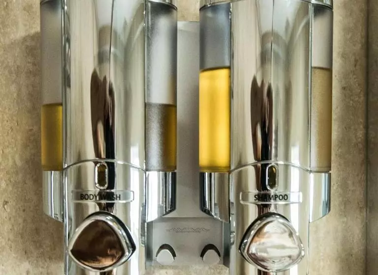 ベッドアンドブレックファースト King Arthurs Arms