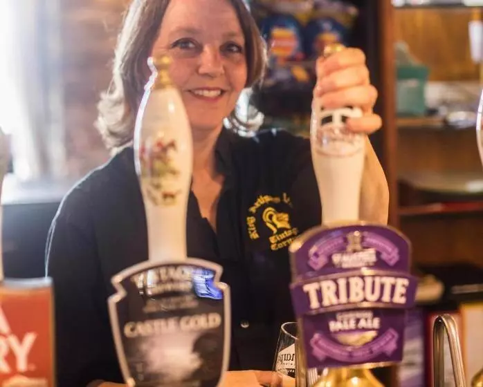 ベッドアンドブレックファースト King Arthurs Arms