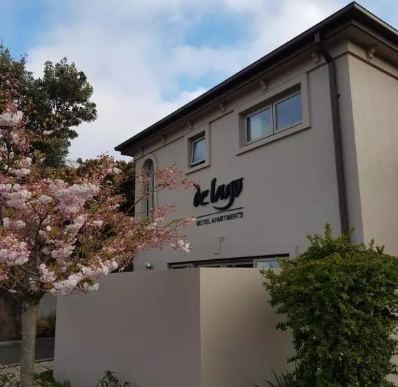 Delago Motel/apartments