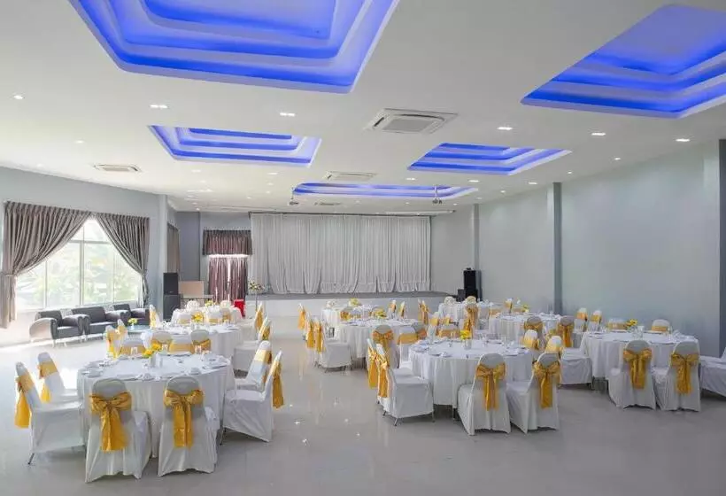 هتل Eco Inn Prime Mae Sot