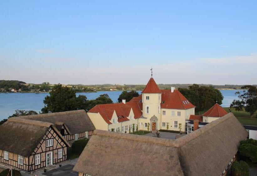 Gl. Avernæs Sinatur Hotel & Konference