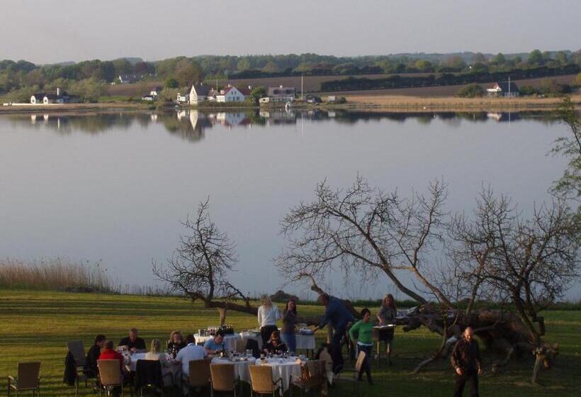 Gl. Avernæs Sinatur Hotel & Konference