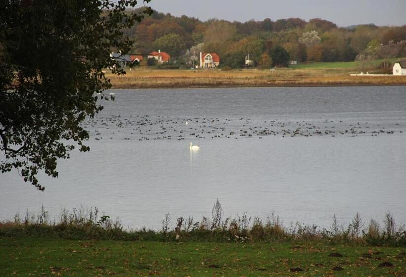 Gl. Avernæs Sinatur Hotel & Konference