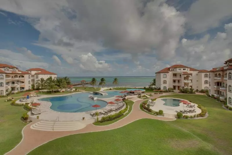 هتل Grand Caribe Belize