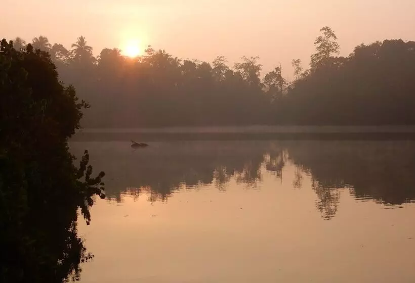 ホテル Kadolana Eco Village