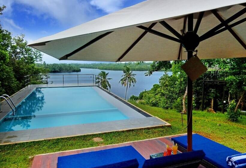 Отель Kadolana Eco Village