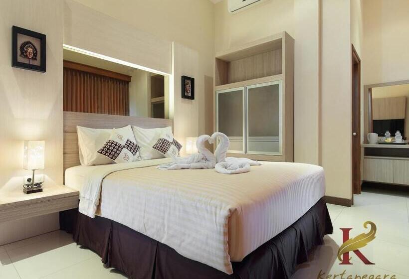 Отель Kertanegara Premium Guest House