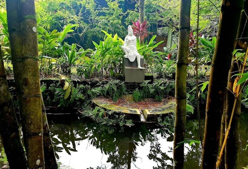 Отель Nooit Gedacht Heritage