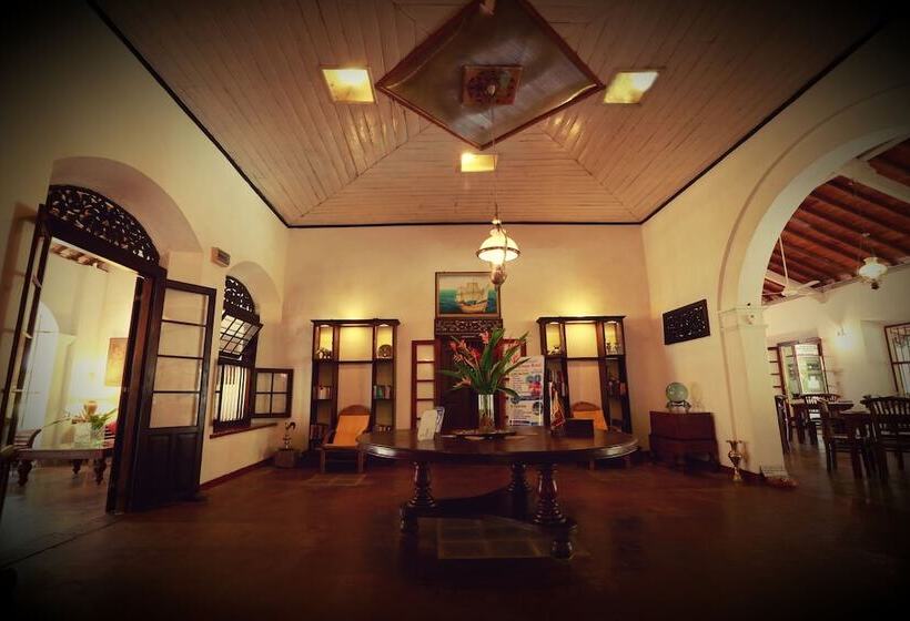 Отель Nooit Gedacht Heritage