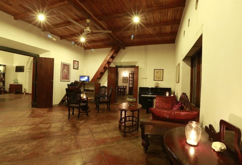 Отель Nooit Gedacht Heritage