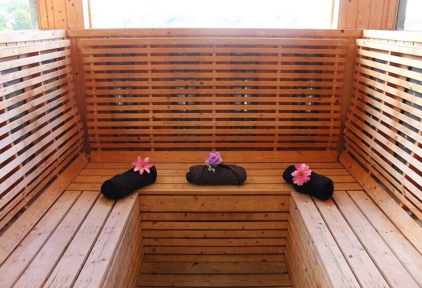 בית מלון כפרי Paradise Spa