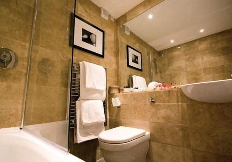 فندق Plantation House