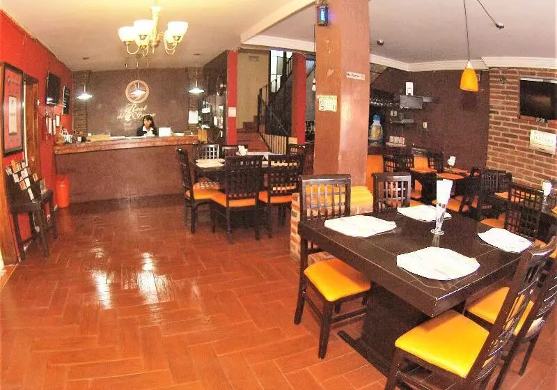 فندق Real De La Sierra