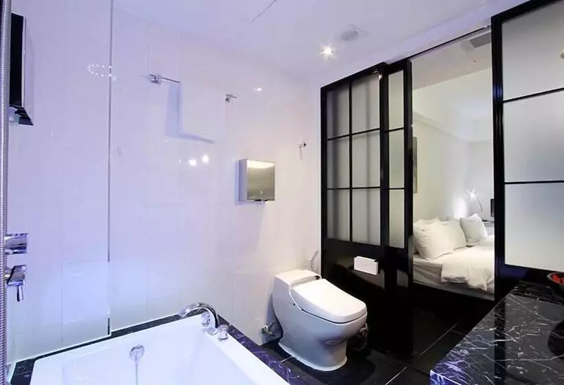 בית מלון כפרי Rich Diamond