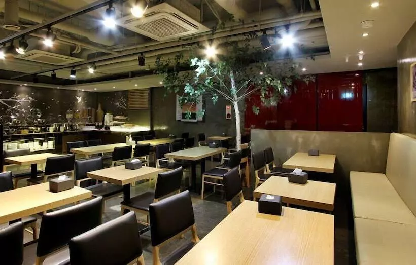 בית מלון כפרי Rich Diamond