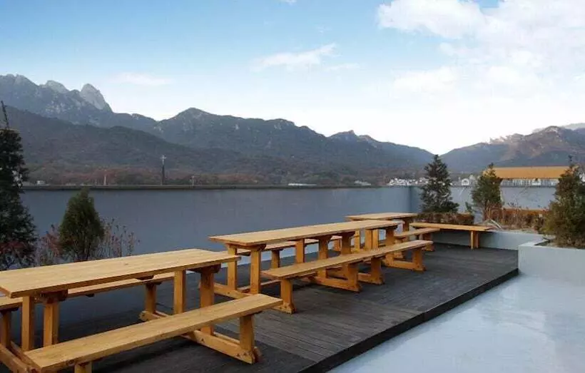 בית מלון כפרי Rich Diamond