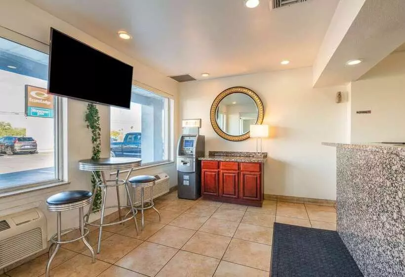 Отель Rodeway Inn Phoenix North I17