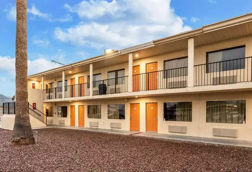 Отель Rodeway Inn Phoenix North I17