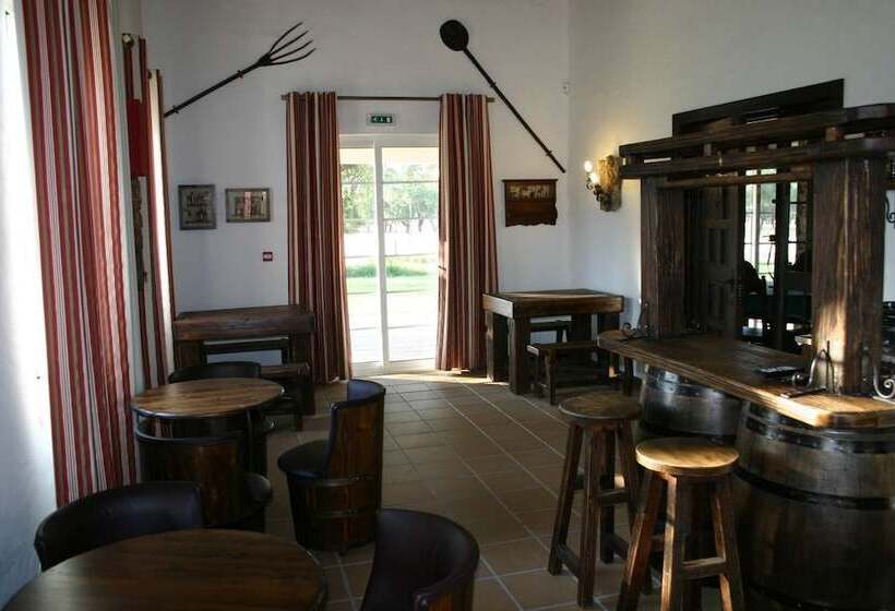 فندق ريفى Monte Das Faias Cork Farm